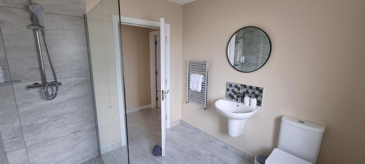 The Quays Apartment Annalong Экстерьер фото